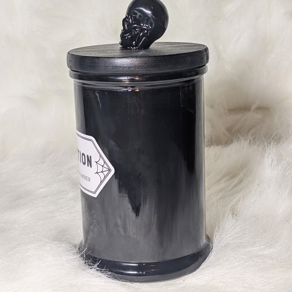 NWT Gothic Candle - Picture 7 of 10